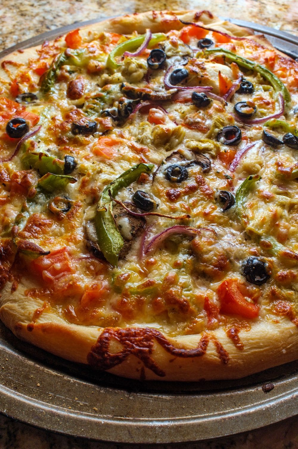 Veggie Pizza that looks tasty with lots of cheese